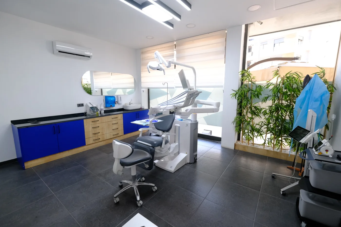 Empfang der Key Smile Klinik in Bornova, İzmir 4